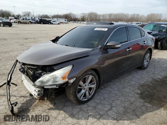 2014 Nissan Altima SV with VIN 1N4AL3AP3EC901903, listed as a Copart auction lot 40766374 with 278,410 mi miles and Salvage Title. Bid and sale history available at DreamBid. Image 1.