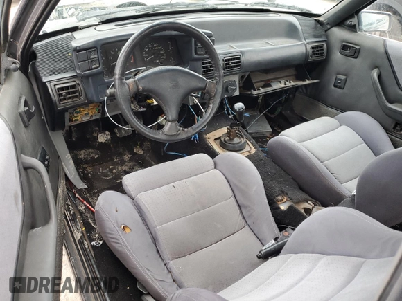 1986 Ford Mustang with VIN 1FABP28T8GF109009, listed as a Copart auction lot 83148544 with 329,005 mi miles and Salvage title. Bid and sale history available at DreamBid. Image 8.