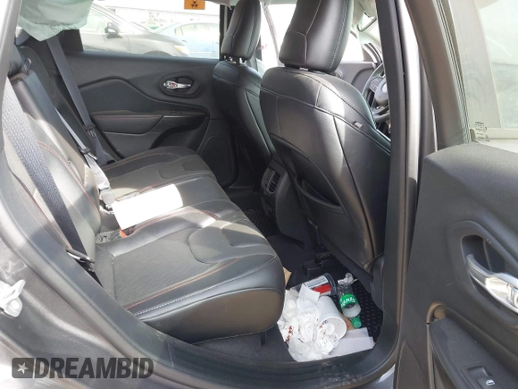 2022 Jeep Cherokee Trailhawk with VIN 1C4PJMBX4ND536592, listed as a IAAI auction lot 41792322 with 43,611 mi miles and . Bid and sale history available at DreamBid. Image 8.