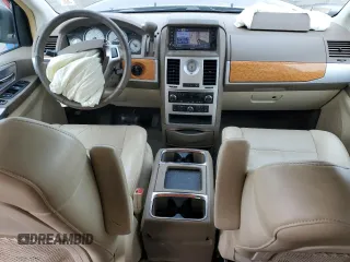 2010 Chrysler Town & Country Limited with VIN 2A4RR7DX5AR301202, listed as a Copart auction lot 67318254 with 113,740 mi miles and Salvage Title. Bid and sale history available at DreamBid. Image 8.