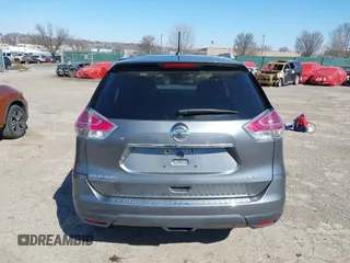 2015 Nissan Rogue SL with VIN 5N1AT2MVXFC862531, listed as a IAAI auction lot 41671922 with 135,637 mi miles. Bid and sale history available at carsss.com. Image 17.