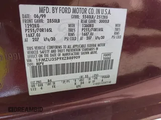1999 Ford Explorer XLT z VIN 1FMZU35P9XZB88909, wystawiony jako IAAI lot #41759221 z przebiegiem 238 840 mil mil oraz . Historia ofert i sprzedaży dostępna na DreamBid. Obrazek 9.