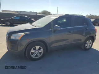 2016 Chevrolet Trax LT with VIN 3GNCJLSB1GL169829, listed as a Copart auction lot 43512655 with 122,188 mi miles and Salvage Title. Bid and sale history available at carsss.com. Image 1.