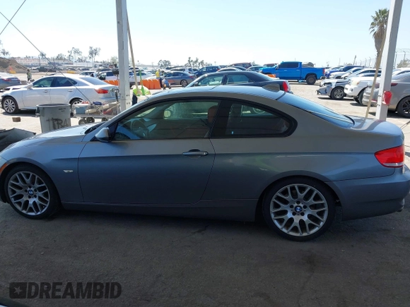 2009 BMW 3 Series 328i with VIN WBAWV13539P122930, listed as a IAAI auction lot 41970289 with 54,151 mi miles and . Bid and sale history available at DreamBid. Image 14.