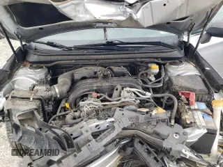 2016 Subaru Legacy 2.5i z VIN 4S3BNAA64G3045759, wystawiony jako Copart lot #55928335 z przebiegiem 139 430 mil mil oraz Szkoda całkowita • Salvage title. Historia ofert i sprzedaży dostępna na DreamBid. Obrazek 11.