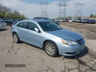 2013 Chrysler 200 Touring with VIN 1C3CCBBB6DN611758, listed as a IAAI auction lot 42035514 with 157,034 mi miles. Bid and sale history available at carsss.com. Image 1.