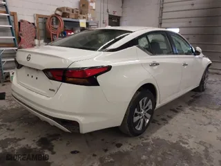 2020 Nissan Altima 2.5 S with VIN 1N4BL4BW6LC257858, listed as a IAAI auction lot 41748824 with 51,845 mi miles. Bid and sale history available at carsss.com. Image 4.