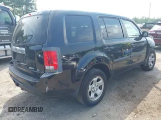 2013 Honda Pilot LX with VIN 5FNYF4H24DB051250, listed as a IAAI auction lot 42433050 with 142,310 mi miles and . Bid and sale history available at DreamBid. Image 4.