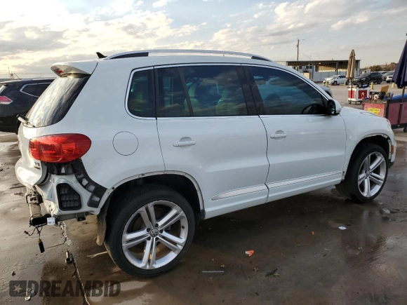 2016 Volkswagen Tiguan R-Line with VIN WVGBV7AX1GW079891, listed as a Copart auction lot 88413125 with 115,551 mi miles and Clean Title. Bid and sale history available at DreamBid. Image 3.