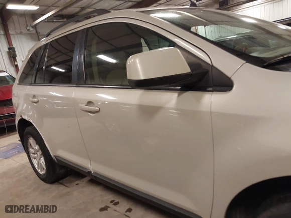 2007 Ford Edge SEL with VIN 2FMDK38C97BA78650, listed as a IAAI auction lot 41268455 with 256,178 mi miles. Bid and sale history available at carsss.com. Image 14.