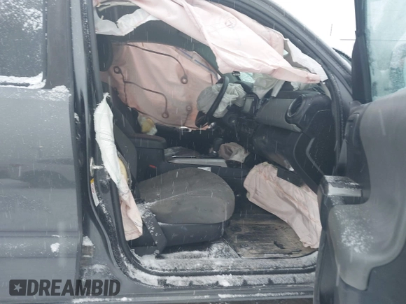 2019 Toyota Tacoma SR z VIN 3TMCZ5AN6KM283675, wystawiony jako IAAI lot #41245232 z przebiegiem 35 337 mil mil oraz . Historia ofert i sprzedaży dostępna na DreamBid. Obrazek 5.