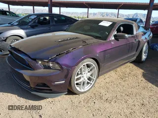 2014 Ford Mustang GT с VIN 1ZVBP8CF3E5303168, выставлен на аукционе IAAI как лот 42279821 с пробегом 104 306 миль миль и . История ставок и продаж доступна на DreamBid. Изображение 2.