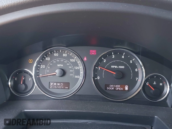 2008 Jeep Commander Sport with VIN 1J8HH48K28C180481, listed as a IAAI auction lot 42402789 with 215,404 mi miles and . Bid and sale history available at DreamBid. Image 7.