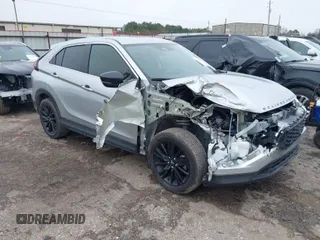 2024 Mitsubishi Eclipse Cross LE z VIN JA4ATVAA9RZ014479, wystawiony jako IAAI lot #41642572 z przebiegiem 19 406 mil mil oraz . Historia ofert i sprzedaży dostępna na DreamBid. Obrazek 1.