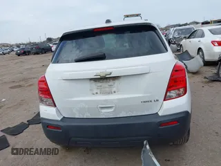 2015 Chevrolet Trax LS with VIN KL7CJKSB8FB087564, listed as a IAAI auction lot 41646208 with 179,335 mi miles. Bid and sale history available at carsss.com. Image 17.