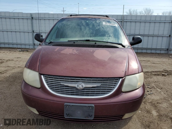 2001 Chrysler Town & Country LXi with VIN 2C4GP54L21R324666, listed as a Copart auction lot 50709465 with 245,830 mi miles and Salvage Title. Bid and sale history available at DreamBid. Image 5.