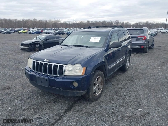2005 Jeep Grand Cherokee Limited with VIN 1J4HR58275C703736, listed as a IAAI auction lot 41705850 with NaN miles. Bid and sale history available at carsss.com. Image 2.