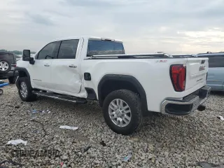 2022 GMC Sierra 3500HD SLT z VIN 1GT49UEY3NF180060, wystawiony jako Copart lot #65376524 z przebiegiem 79 395 mil mil oraz Tytuł czysty. Historia ofert i sprzedaży dostępna na DreamBid. Obrazek 2.