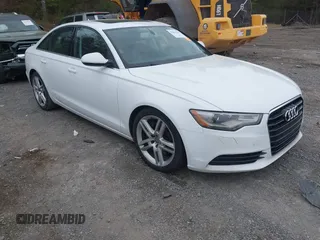 2015 Audi A6 Premium z VIN WAUCFAFC3FN034851, wystawiony jako IAAI lot #41853565 z przebiegiem 140 631 mil mil oraz . Historia ofert i sprzedaży dostępna na DreamBid. Obrazek 1.