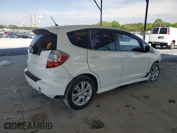 2011 Honda Fit Sport z VIN JHMGE8H52BS010355, wystawiony jako Copart lot #52747415 z przebiegiem 171 552 mil mil oraz Szkoda całkowita • Salvage title. Historia ofert i sprzedaży dostępna na DreamBid. Obrazek 3.