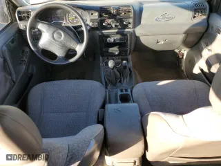 1998 Isuzu Rodeo S with VIN 4S2CM58W7W4323393, listed as a Copart auction lot 77571224 with 261,881 mi miles and Clean Title. Bid and sale history available at carsss.com. Image 8.