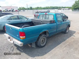1995 Ford Ranger Splash z VIN 1FTCR10A9STA21254, wystawiony jako IAAI lot #42431915 z przebiegiem 161 646 mil mil oraz . Historia ofert i sprzedaży dostępna na DreamBid. Obrazek 4.
