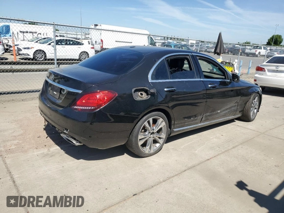 2019 Mercedes-Benz C 300 z VIN WDDWF8DB1KR483148, wystawiony jako Copart lot #56566925 z przebiegiem Nie podano mil oraz Czysty tytuł • Clean title. Historia ofert i sprzedaży dostępna na DreamBid. Obrazek 3.