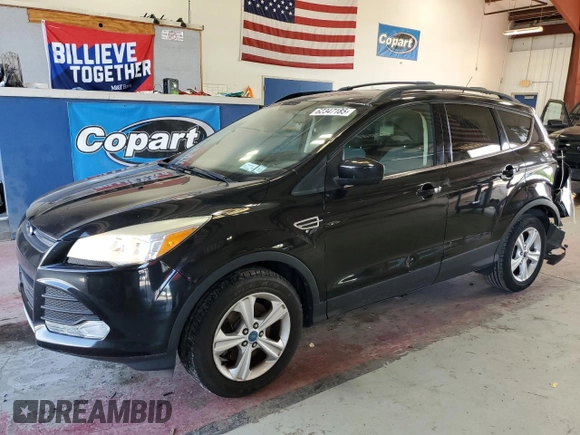 2013 Ford Escape SE with VIN 1FMCU9GXXDUC10995, listed as a Copart auction lot 62347185 with 131,631 mi miles and Salvage title. Bid and sale history available at DreamBid. Image 1.