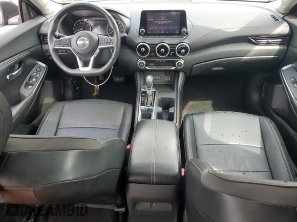 2021 Nissan Sentra SR z VIN 3N1AB8DV9MY209190, wystawiony jako Copart lot #57677395 z przebiegiem 43 950 mil mil oraz Szkoda całkowita • Salvage title. Historia ofert i sprzedaży dostępna na DreamBid. Obrazek 8.