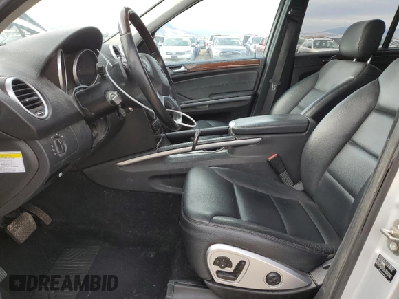 2010 Mercedes-Benz M 350 with VIN 4JGBB2FB5AA618770, listed as a Copart auction lot 79542974 with 141,733 mi miles and Salvage Title. Bid and sale history available at DreamBid. Image 7.
