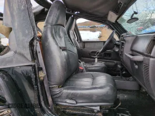 2002 Jeep Wrangler X with VIN 1J4FA39S42P747330, listed as a Copart auction lot 45536485 with 157,289 mi miles and Salvage Title. Bid and sale history available at carsss.com. Image 10.