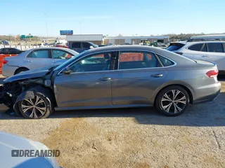 2021 Volkswagen Passat 2.0T SE with VIN 1VWSA7A3XMC008583, listed as a IAAI auction lot 41786307 with 56,446 mi miles. Bid and sale history available at carsss.com. Image 15.