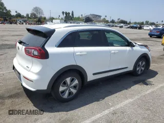 2019 Kia Niro LX with VIN KNDCB3LC8K5346740, listed as a Copart auction lot 53061914 with 42,684 mi miles and Salvage Title. Bid and sale history available at carsss.com. Image 3.