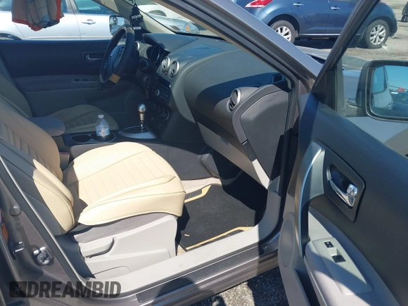 2009 Nissan Rogue S with VIN JN8AS58V29W433748, listed as a IAAI auction lot 42222755 with 104,329 mi miles and . Bid and sale history available at DreamBid. Image 5.