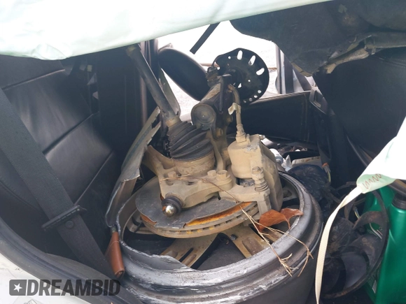 2011 Ford Escape Limited с VIN 1FMCU0EG0BKB26658, выставлен на аукционе IAAI как лот 42435365 с пробегом Не указан миль и . История ставок и продаж доступна на DreamBid. Изображение 8.