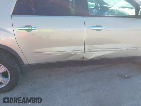 2008 GMC Acadia SLE1 with VIN 1GKEV13748J146661, listed as a IAAI auction lot 41407263 with 194,748 mi miles. Bid and sale history available at carsss.com. Image 6.