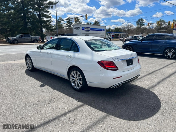 2017 Mercedes-Benz E-Class E 300 Luxury with VIN WDDZF4JBXHA103709, listed as a Copart auction lot 51218385 with 137,060 mi miles and Clean Title. Bid and sale history available at carsss.com. Image 3.