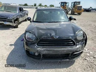 2019 MINI Countryman Cooper with VIN WMZYS7C53K3F45790, listed as a Copart auction lot 70403734 with 51,196 mi miles and Salvage Title. Bid and sale history available at carsss.com. Image 12.