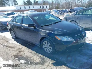 2008 Toyota Camry LE with VIN 4T1BK46K58U572653, listed as a IAAI auction lot 41608921 with 231,380 mi miles. Bid and sale history available at carsss.com. Image 1.