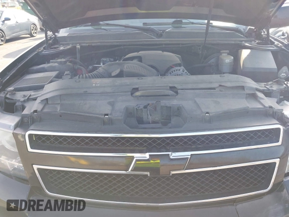 2014 Chevrolet Tahoe LT with VIN 1GNSCBE0XER202150, listed as a IAAI auction lot 41922771 with 168,693 mi miles and . Bid and sale history available at DreamBid. Image 10.