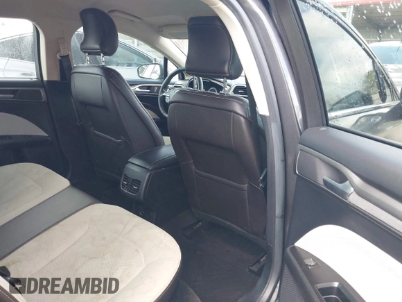 2019 Ford Fusion SE with VIN 3FA6P0HD7KR169700, listed as a IAAI auction lot 42064494 with 56,463 mi miles and . Bid and sale history available at DreamBid. Image 8.