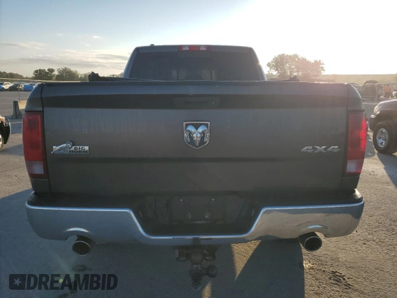2015 Ram 1500 Lone Star z VIN 1C6RR7TM9FS721748, wystawiony jako Copart lot #78272044 z przebiegiem 147 616 mil mil oraz Czysty tytuł • Clean title. Historia ofert i sprzedaży dostępna na DreamBid. Obrazek 6.