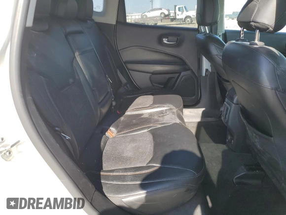 2018 Jeep Compass Altitude with VIN 3C4NJDBB2JT333149, listed as a Copart auction lot 47220945 with 179,451 mi miles and Salvage Title. Bid and sale history available at carsss.com. Image 11.
