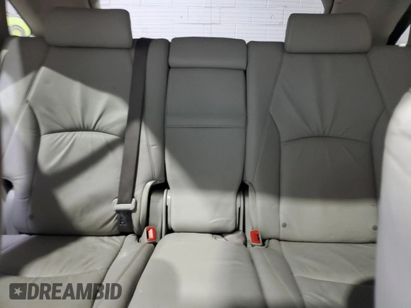 2006 Lexus RX 330 with VIN 2T2HA31U16C109726, listed as a Copart auction lot 53476855 with 163,946 mi miles and Salvage title. Bid and sale history available at DreamBid. Image 10.