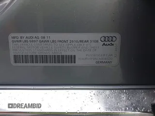 2012 Audi A8 z VIN WAURVAFD5CN008320, wystawiony jako IAAI lot #41508237 z przebiegiem 183 398 mil mil oraz . Historia ofert i sprzedaży dostępna na DreamBid. Obrazek 9.