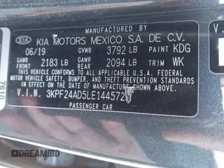 2020 Kia Forte LXS with VIN 3KPF24AD5LE144572, listed as a IAAI auction lot 41769528 with 60,516 mi miles. Bid and sale history available at carsss.com. Image 9.