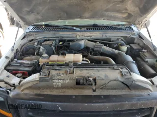 2001 Ford F-250 with VIN 3FTNX21L21MA60236, listed as a Copart auction lot 74987434 with 147,175 mi miles and Salvage title. Bid and sale history available at DreamBid. Image 11.