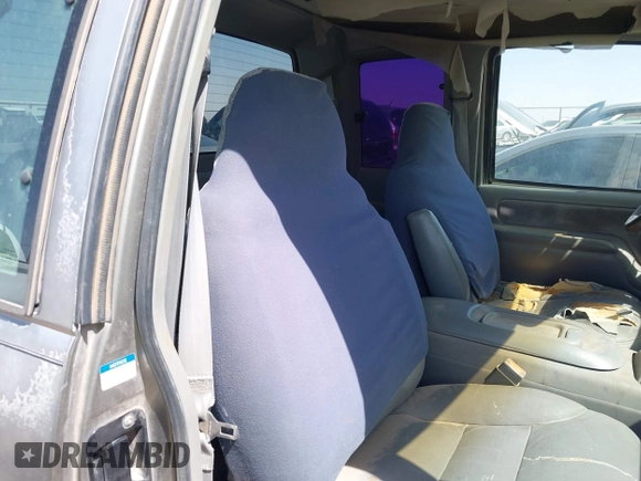 1998 Chevrolet Silverado 1500 with VIN 2GCEK19R4W1134434, listed as a IAAI auction lot 42170893 with 112,551 mi miles and . Bid and sale history available at DreamBid. Image 8.