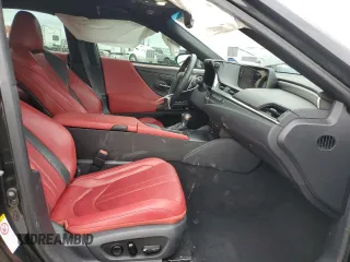 2019 Lexus ES with VIN 58ABZ1B1XKU009721, listed as a Copart auction lot 45947035 with 70,117 mi miles and Salvage Title. Bid and sale history available at carsss.com. Image 7.