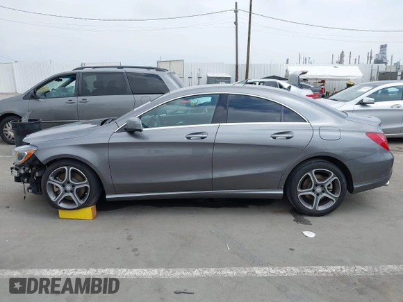 2014 Mercedes-Benz CLA 250 с VIN WDDSJ4EBXEN151077, выставлен на аукционе IAAI как лот 42475101 с пробегом 113 252 миль миль и . История ставок и продаж доступна на DreamBid. Изображение 15.